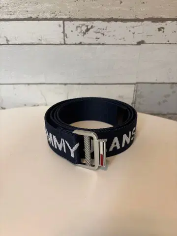 Tommy Jeans 네이비 로고 벨트