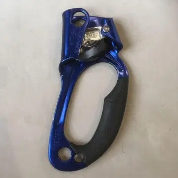 PETZL제 핸드 어센더