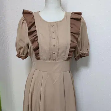 메종 드 플뢰르 푸치 로브 카논 원피스