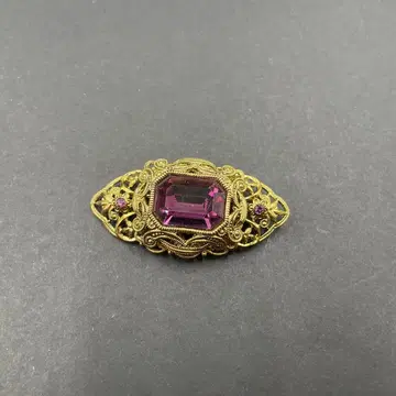 34 빈티지 보라색 에메랄드 컷 브로치