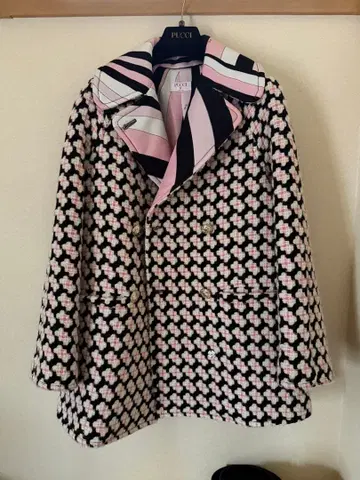 에밀리오 푸치 트위드 코트