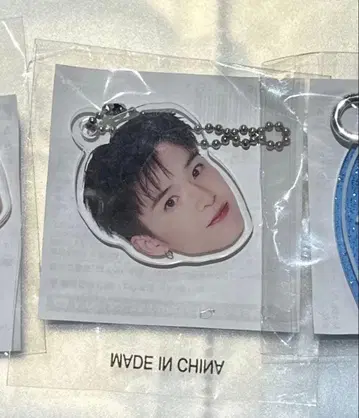 TREASURE 아사히 얼굴 아크링 키링 캡슐 토이 ASAHI