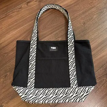 egg 제브라 패턴 토트백