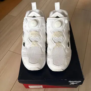 리복 인스타펌프 퓨리 24.5cm