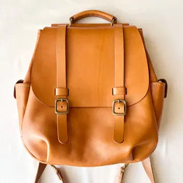 HERZ 봉야네 클래식 백팩 카멜