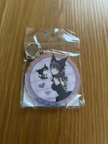 그 비스크 돌은 산리오 캐릭터즈 오로라 아크릴 키링 쿠로에 시즈쿠 쿠로미