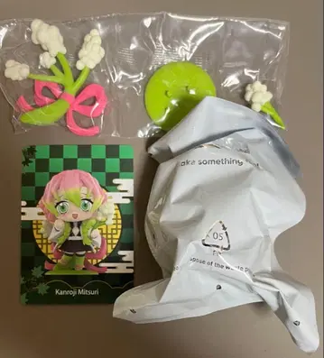 귀멸의 칼날 POP MART 팝마트 탄생화 칸로지 미츠리 피규어