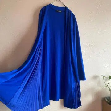 코이비토 미사키 롱 가디건 사이드 플리츠