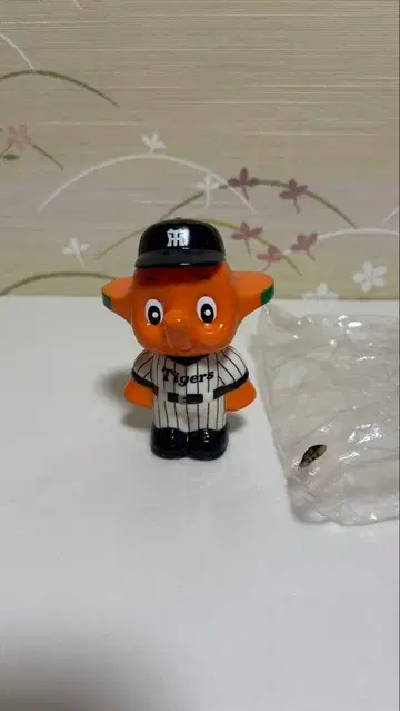 한신 타이거즈 사토짱 피규어 저금통 소프트 비닐 2003년제