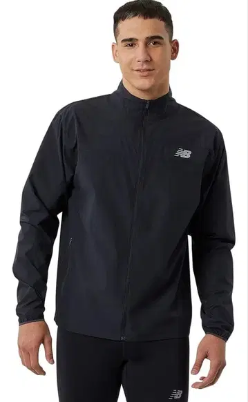 뉴발란스 윈드 브레이커 Accelerate 자켓 블랙