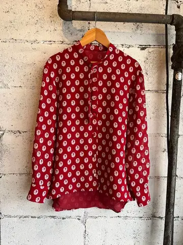 모스키노 칩 앤 시크 쉬폰 블라우스