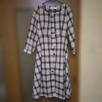 tocco closet 베이지 계열 체크 원피스 M