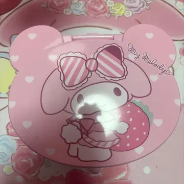 My Melody 거울 포함 보관 케이스