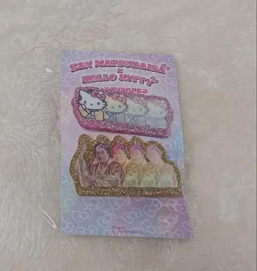 [익명 배송] 마츠켄 삼바 x 헬로키티 콜라보 라메 아크릴 헤어핀