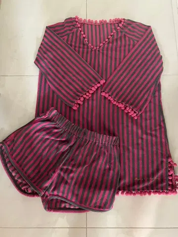 [ 오쿠다 준코/rous ] 스트라이프 폼폼 셋업