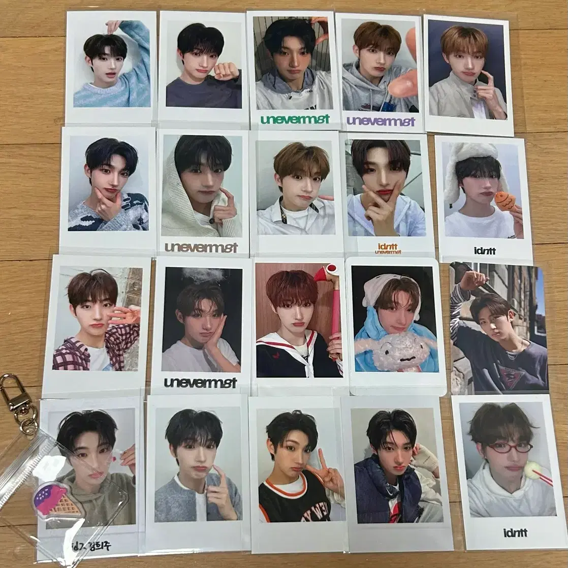 Idntt Jaeyoung K-pop Together raffle sign polaroid sell | Bunjang