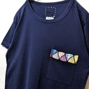 비즈빔 자수 티셔츠 네이비 네이비 컬러 구제 의류