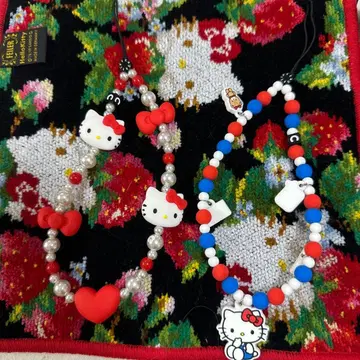 헬로키티 케이스티파이 스트랩