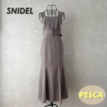 [ 새상품급 ] 스나이델 오버롤 스커트