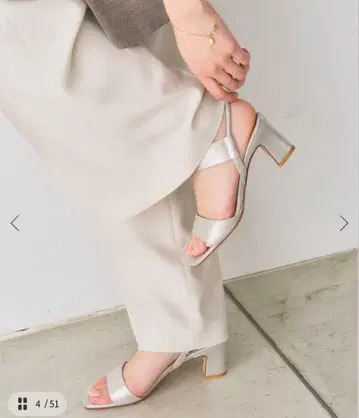 LE TALON 루탈론 6cm 밴딩 스트랩 샌들