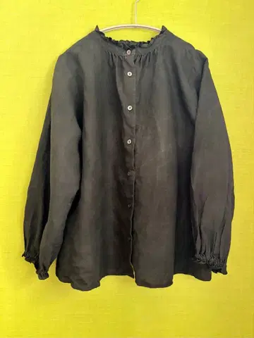 nest Robe 프릴 장식 린넨 블라우스