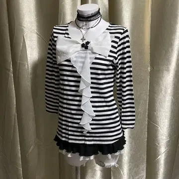 보더 무늬 티셔츠 쉬폰 프릴 헤이세이 갸루 y2k 히메로리