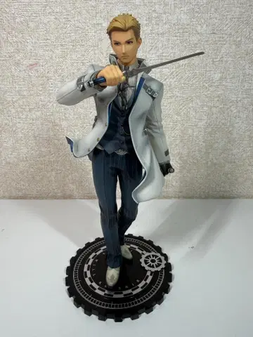 테일즈 오브 엑실리아 2 율리우스 윌 크루스니크 1/8 피규어