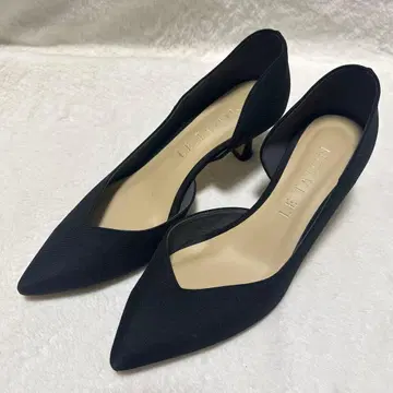 [ 새상품급 ] LETALON V컷 사이드 오픈 펌프스 23cm