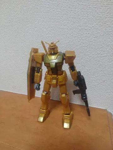 1/144 HG RX-78-2 건담 세븐일레븐 완성 동시 300엔 할인
