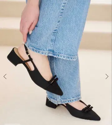 새상품 LE TALON 3.5cmW 리본 슬링백