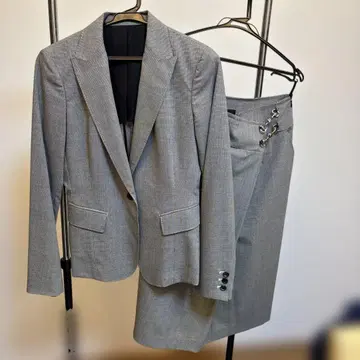 아티산 스커트 수트 사이즈 11