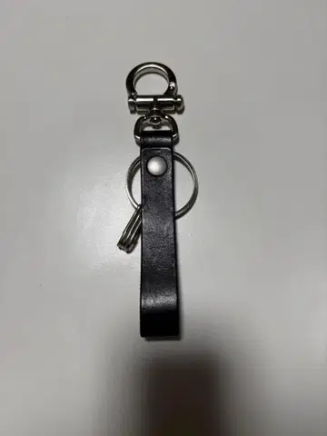 Hender Scheme 키락 블랙 가죽 키링