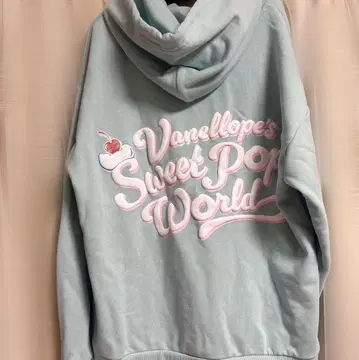 [택 포함] 새상품 바넬로피 후드티 파르팔루자