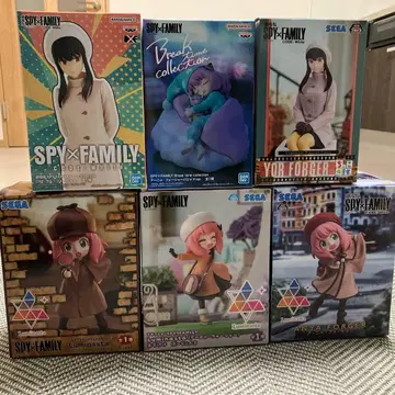 스파이 패밀리 피규어 세트 (사진 왼쪽 아래만 개봉 완료)