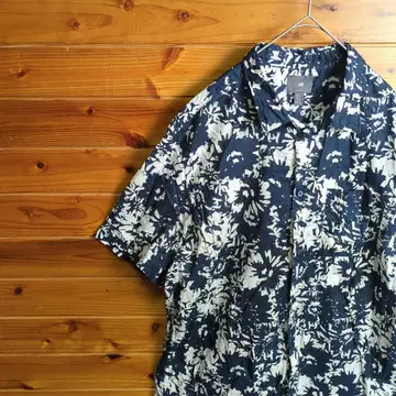 H&M 에이치앤엠 알로하 셔츠 패턴 셔츠 네이비 화이트 XL 구제 의류