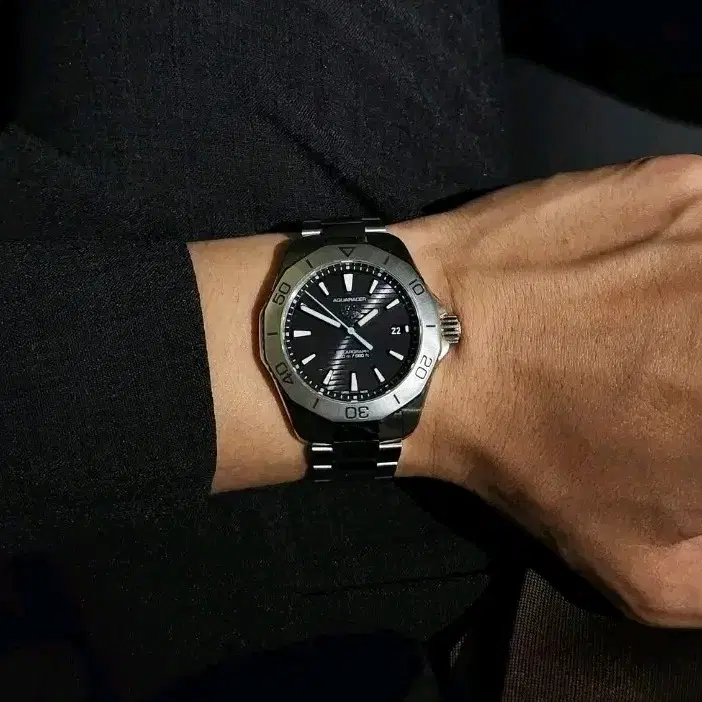 태그호이어 아쿠아레이서 프로페셔널 200 솔라그래프 블랙 40mm 풀박