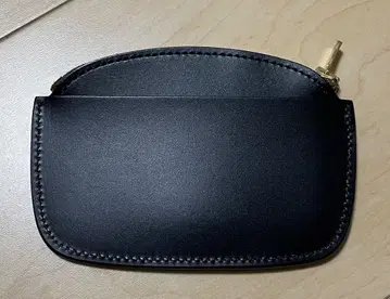 forme coin purse black