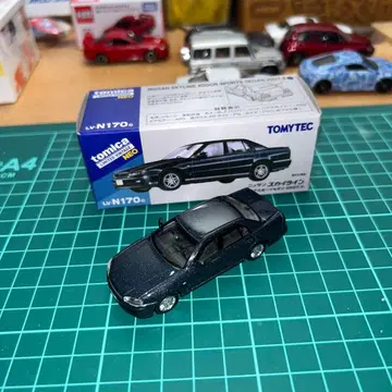 토미카 리미티드 빈티지 NEO 닛산 스카이라인