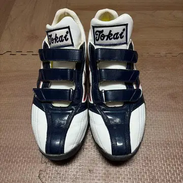 도카이 대학 경식 야구부 2025년 모델 트레이닝 슈즈