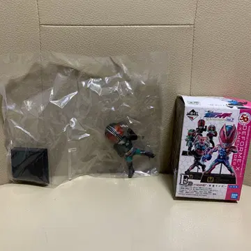 제일복권 가면라이더 50th SD 피규어