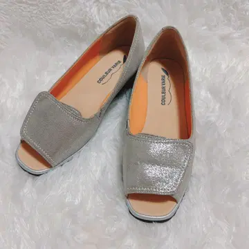 [미사용급] 크롤 발리에 실버 샌들 23.5cm