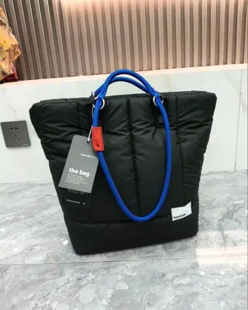 [새상품] Topologie Loop Tote Black