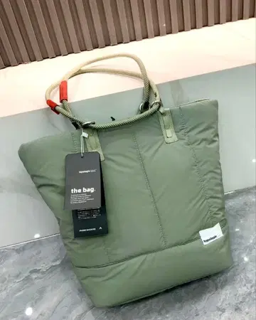 [ 새상품 ] Topologie Loop Tote Moss