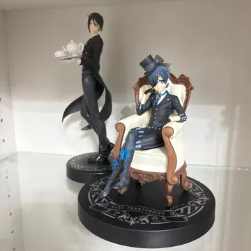 시엘 팬텀하이브와 세바스찬 미카엘리스 피규어 세트