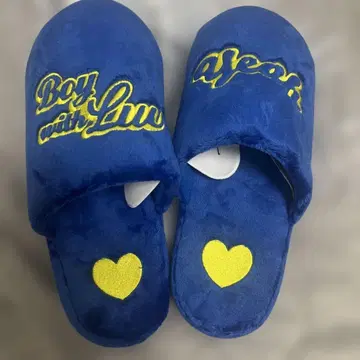 BTS Boy with Luv 슬리퍼 파랑