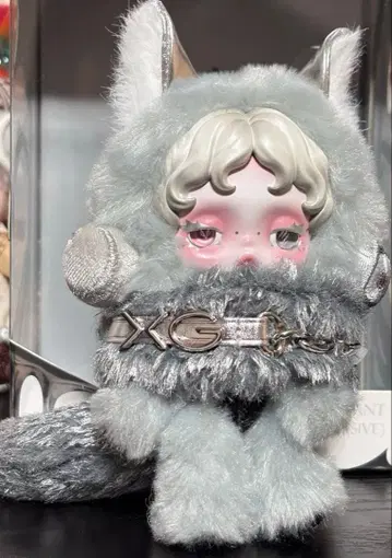 SKULL PANDA 스컬팬더 XG 콜라보 봉제 인형 펜던트 일본 한정판