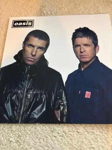 Oasis 투어 팜플렛