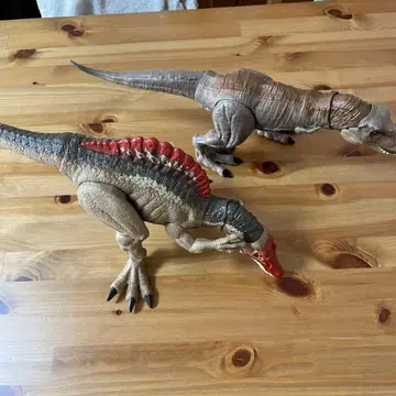 공룡 피규어 세트 (티라노사우루스 스피노사우루스) 쥬라기 월드