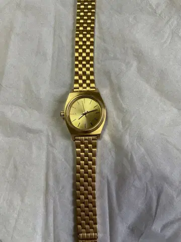 NIXON 골드 스몰 타임 테러