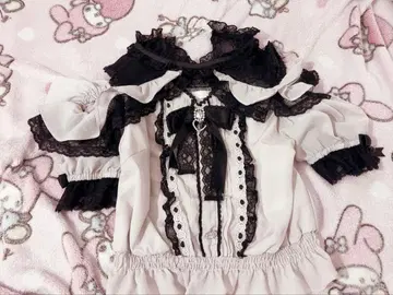 LIZ LISA 레이스 리본 프릴 오프숄더 상의